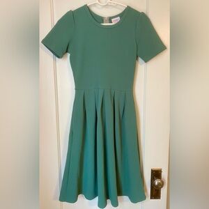 LuLaRoe Mint Green Teal Short Sleeve Skater Dress